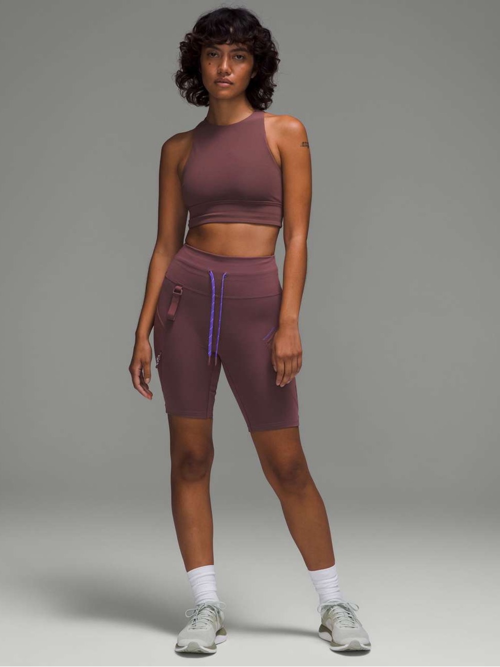 191. Lululemon Cargo Super-High-Rise Hiking Short 8" Dark Oxide limited edition